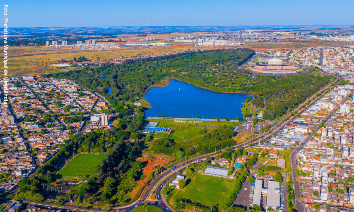 Vista aérea do Complexo Parque do Sabiá. Foto: Secretaria de Governo e Comunicação - Prefeitura Municipal de Uberlândia.